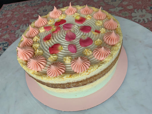 Pre-order 8'' Mango cake: Pick up only